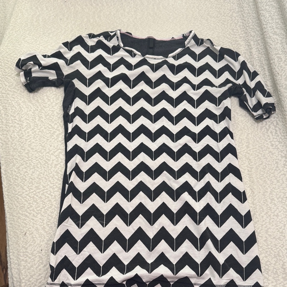 Lululemon T-shirt!